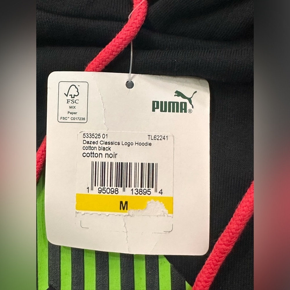 ⚽ Here’s a polished description for your Manchester City PUMA Hoodie: - Picture 5 of 8